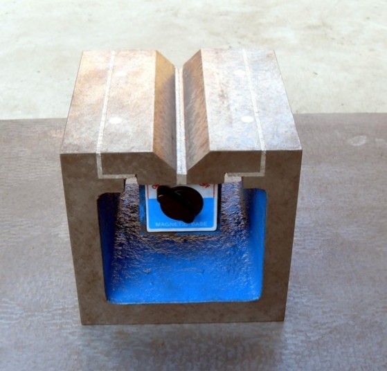 Է